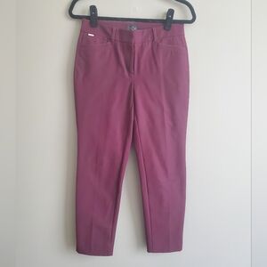 White House Black Market Slim Ankle‎ Pant In Burgundy Maroon Size 0